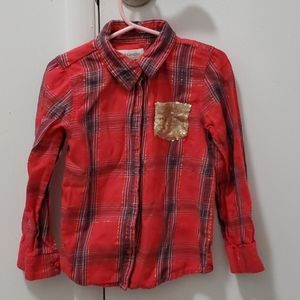 Red plaid with glittery gold pocket and thread